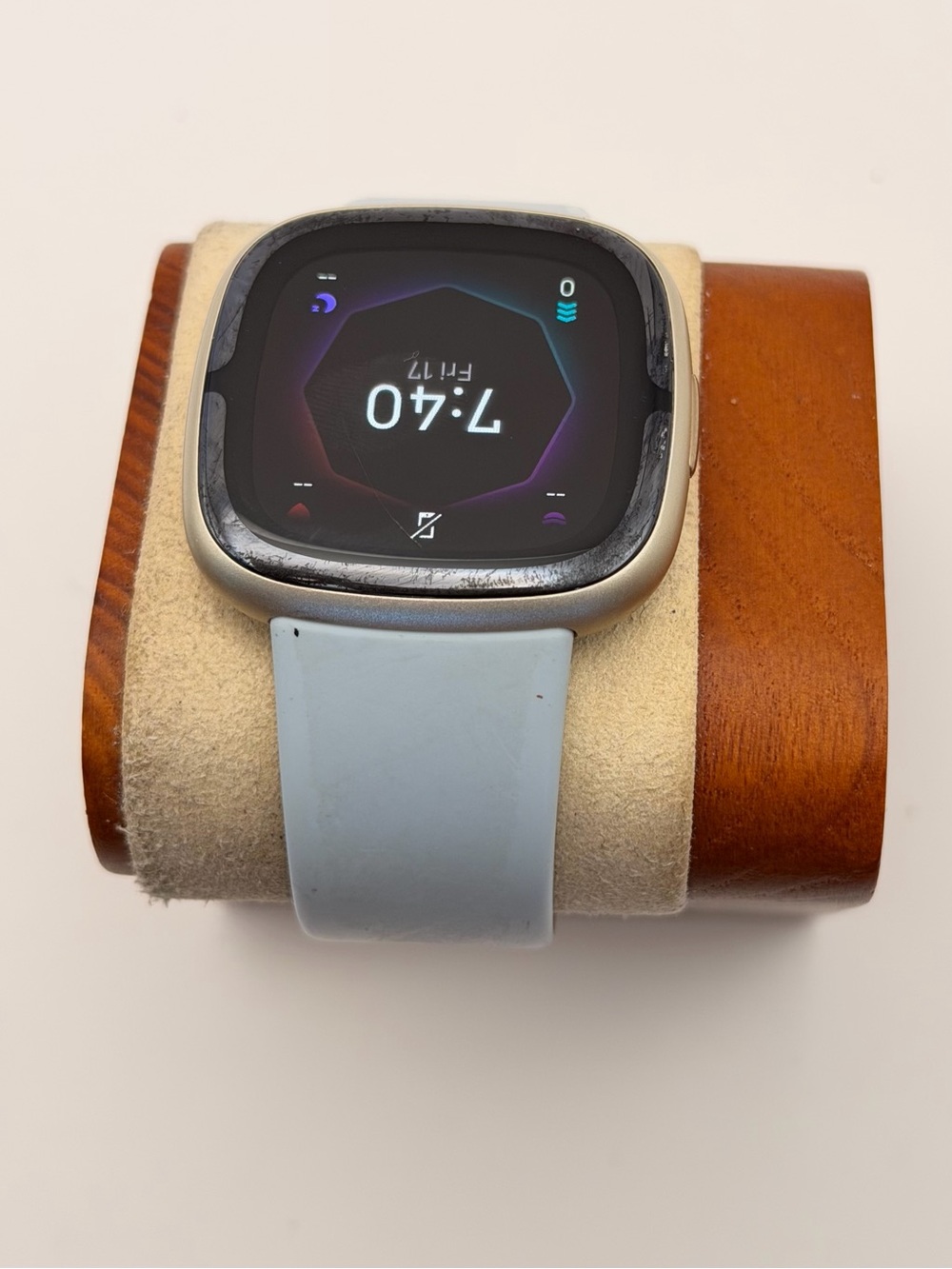 Fitbit Sense 2, Tested, Gold/blue, Good, Charger Included, Latest Model - Picture 3 of 10